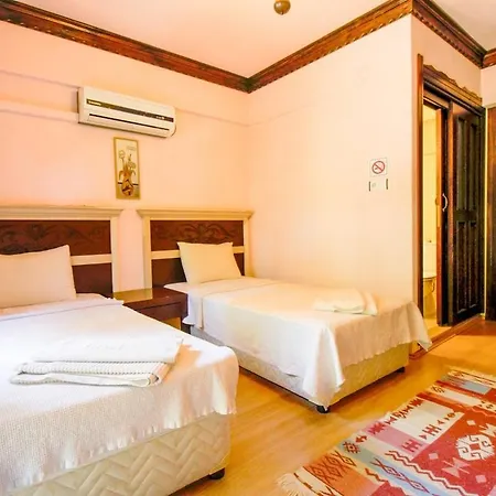 With Private Pool In Marmaris فيلة *